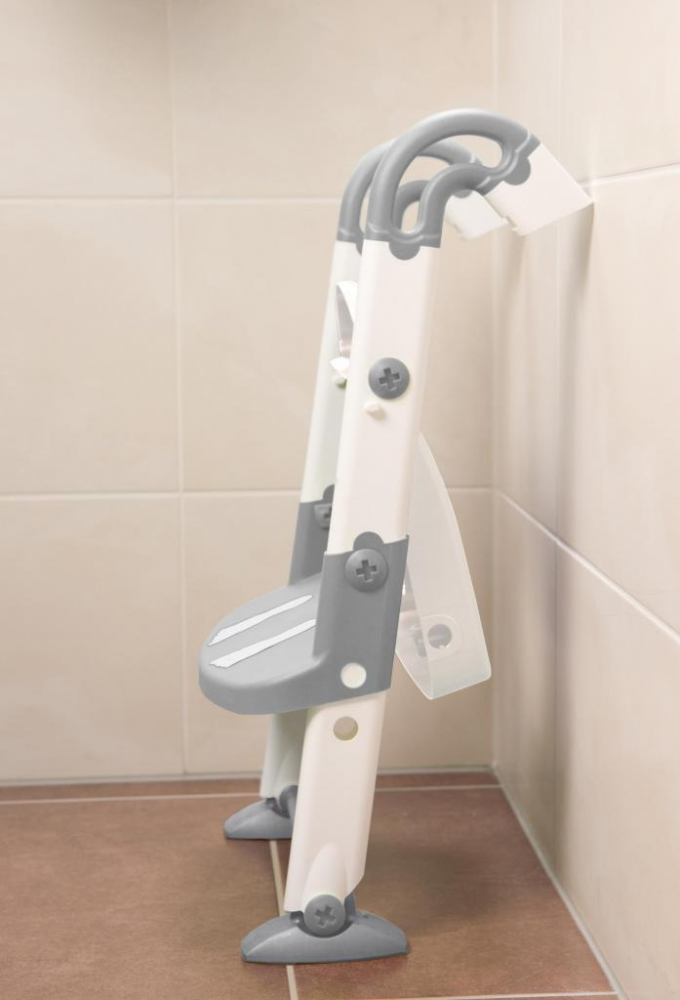 44772677_60006_0240_kidskit_toilettentrainer_leiter_verstaut_1024px_72dpi_.png
