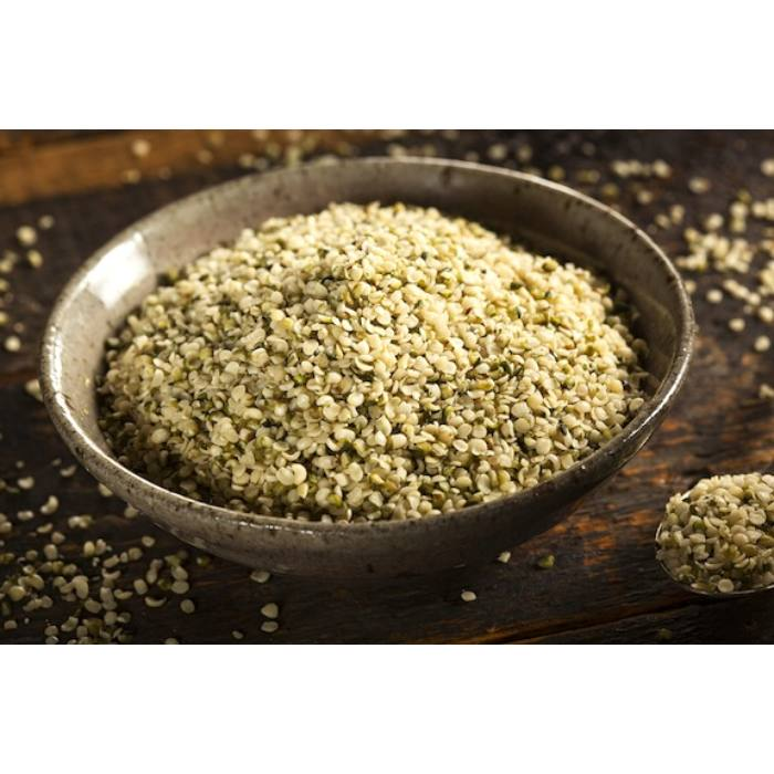 44811297_Hemp-seeds3.png